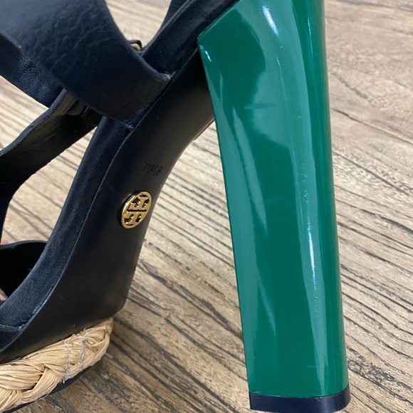 Tory Burch Abella Black Strappy Heels with Green Block Heel - Picture 7 of 7